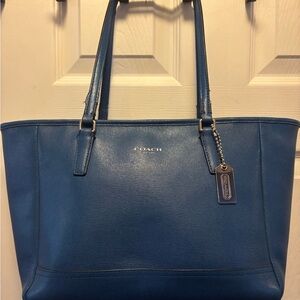 Coach 2013 (23578) City Tote Blue Saffiano Leather Medium Zip Top Tote in VGUC